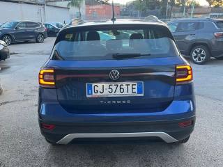 VOLKSWAGEN T-Cross usata, con Autoradio