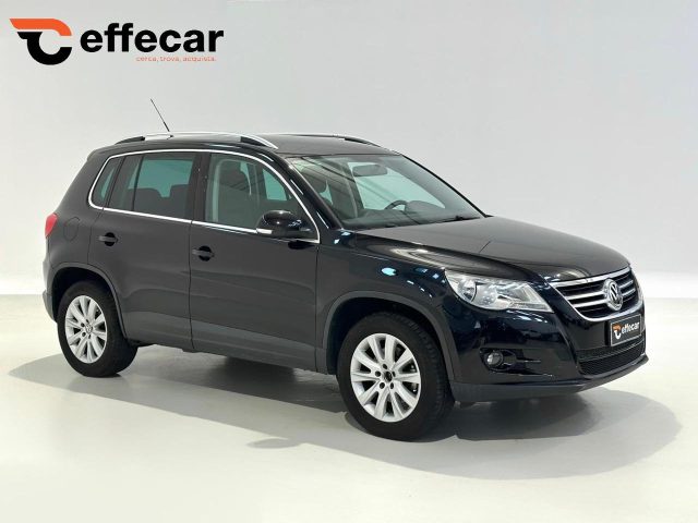 VOLKSWAGEN Tiguan usata, con Airbag laterali