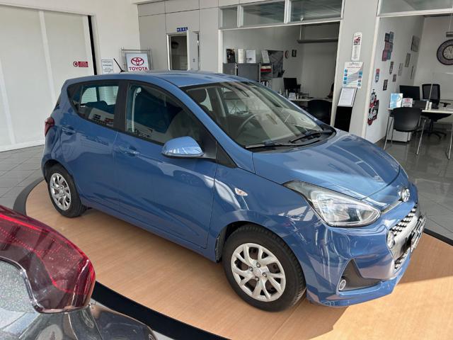 HYUNDAI i10 usata, con Airbag