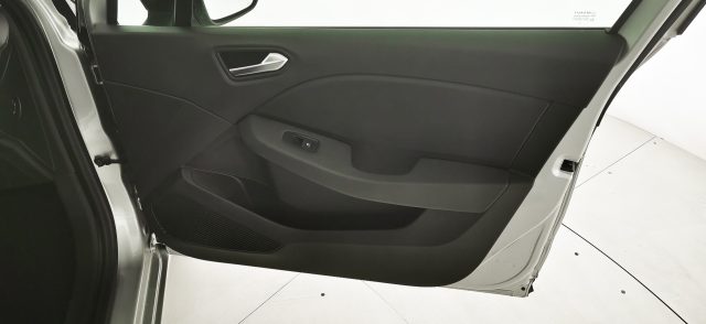 RENAULT Clio usata, con Apple CarPlay