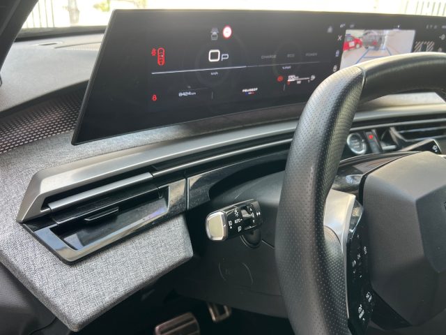 PEUGEOT 3008 usata, con Autoradio digitale
