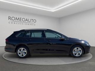 VOLKSWAGEN Golf Variant usata, con Autoradio
