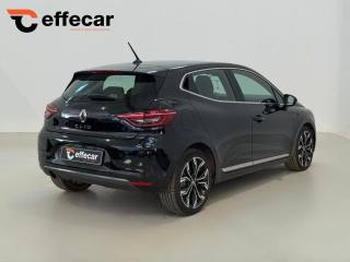 RENAULT Clio usata, con Autoradio