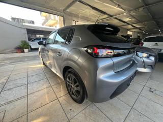 PEUGEOT 208 usata, con Airbag