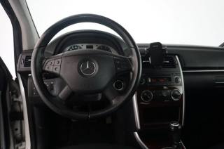 MERCEDES-BENZ B 180 usata, con Cerchi in lega