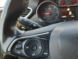 OPEL Crossland X usata, con Sistema di navigazione