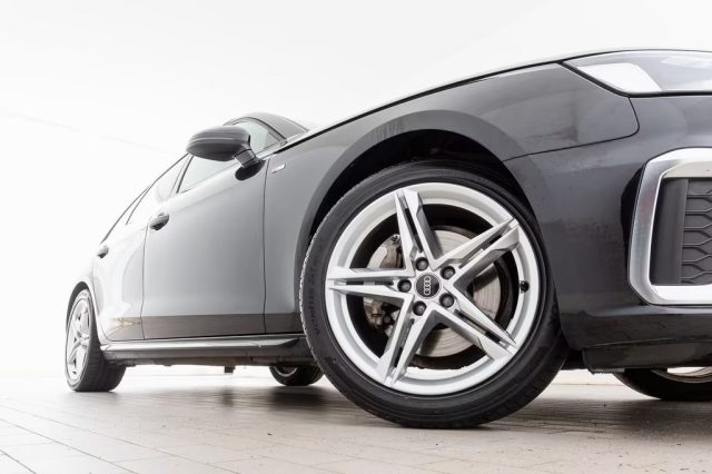 AUDI A4 usata, con Airbag Passeggero