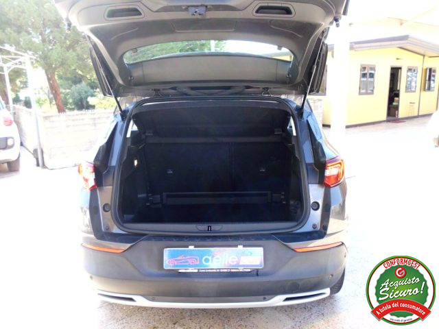 OPEL Grandland X usata, con MP3