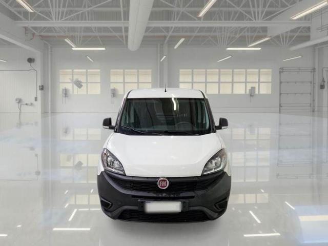 FIAT Doblo usata, con Divisori per bagagliaio