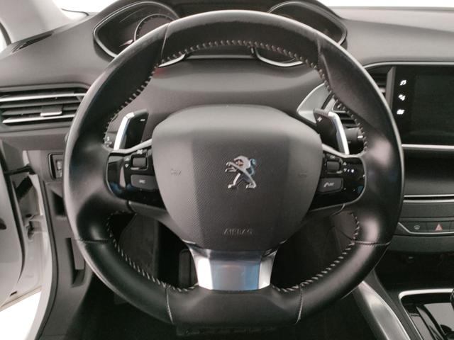 PEUGEOT 308 usata, con Controllo automatico clima