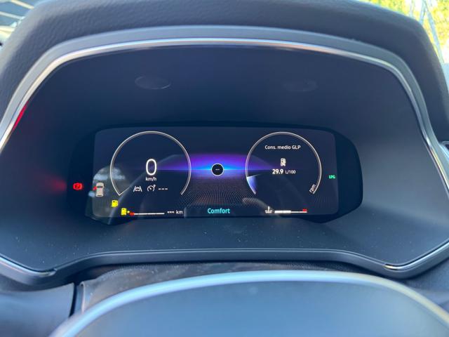 RENAULT Captur usata, con Controllo automatico clima