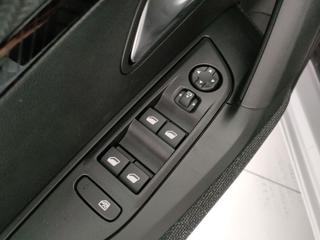 PEUGEOT 2008 usata, con Volante in pelle