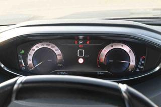 PEUGEOT 3008 usata, con Fendinebbia