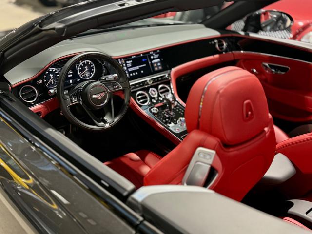 BENTLEY Continental usata, con Cerchi in lega