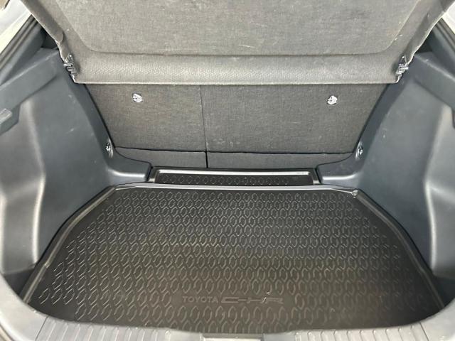 TOYOTA C-HR usata, con Climatizzatore