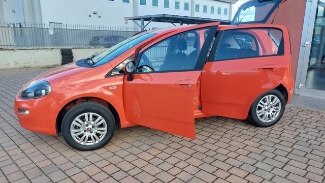 FIAT Punto usata, con USB