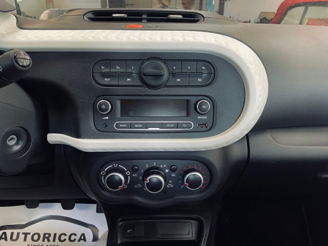 RENAULT Twingo usata, con USB