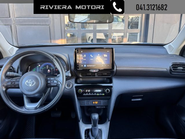 TOYOTA Yaris Cross usata, con Autoradio