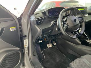 PEUGEOT 2008 usata, con Controllo automatico clima
