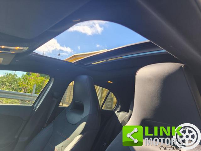 MERCEDES-BENZ A 35 AMG usata, con Airbag testa