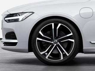 VOLVO V90 usata, con Autoradio