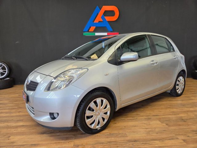 TOYOTA Yaris usata, con ABS