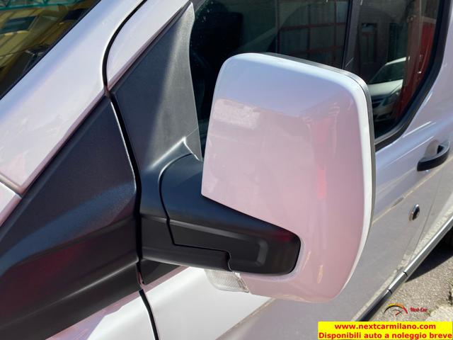FORD Transit Custom usata, con Volante multifunzione