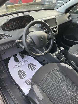 PEUGEOT 208 usata, con Boardcomputer