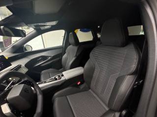 PEUGEOT 3008 usata, con USB