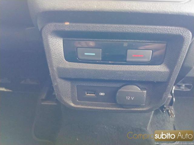 VOLKSWAGEN Tiguan usata, con Specchietti laterali elettrici