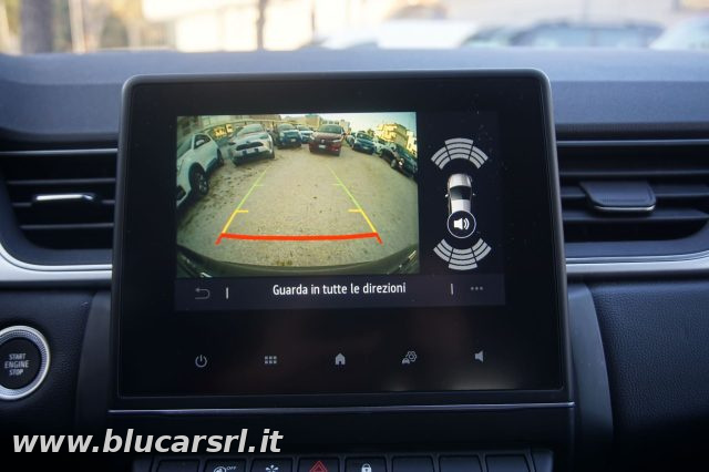 RENAULT Captur usata, con Bracciolo