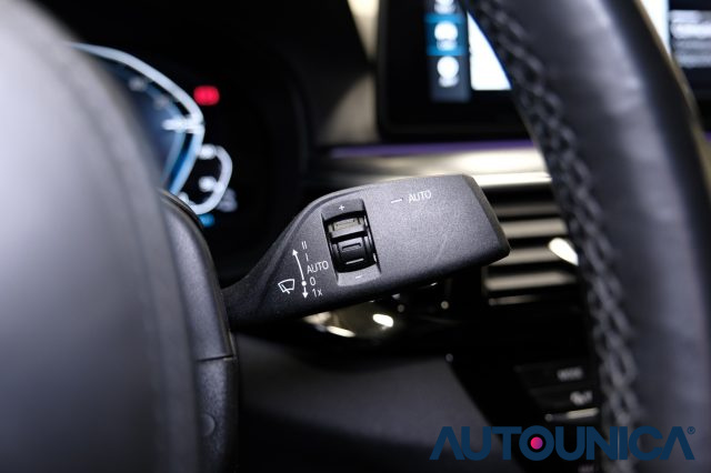 BMW 530 usata, con Fari LED
