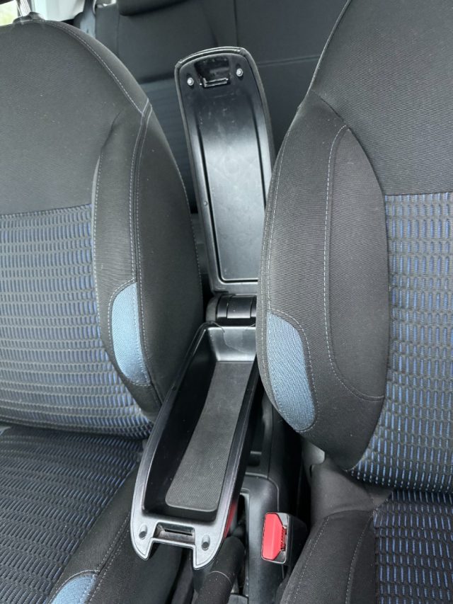 PEUGEOT 208 usata 25