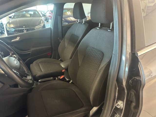 FORD Fiesta usata, con Cruise Control