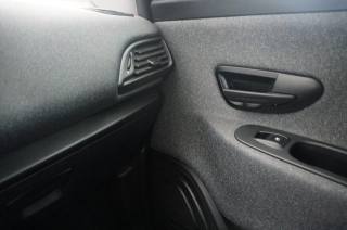 LANCIA Ypsilon usata, con Sedile posteriore sdoppiato