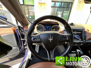 MASERATI Levante usata 13