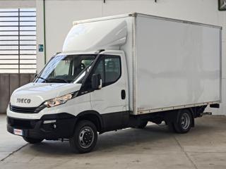 IVECO Daily usata, con Autoradio