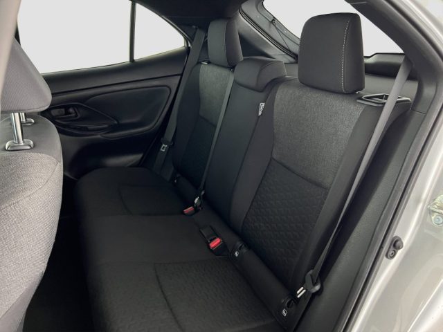 TOYOTA Yaris Cross usata 9