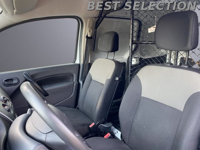 RENAULT Kangoo usata, con Chiusura centralizzata