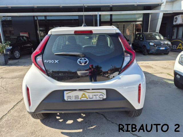 TOYOTA Aygo X usata, con Touch screen