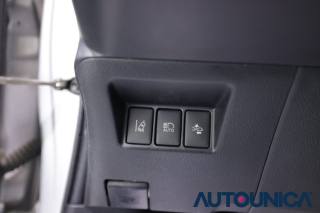 TOYOTA Yaris usata, con Specchietti laterali elettrici