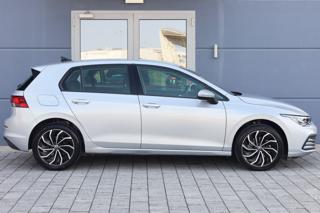 VOLKSWAGEN Golf usata, con Schermo multifunzione interamente digitale