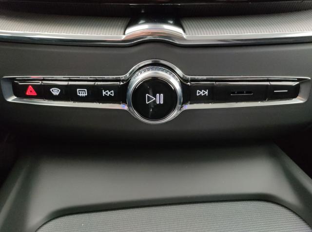 VOLVO XC60 usata, con Portellone posteriore elettrico