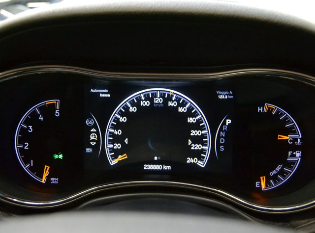 JEEP Grand Cherokee usata, con Cruise Control
