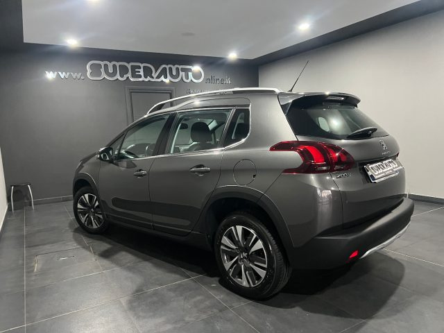 PEUGEOT 2008 usata, con Autoradio