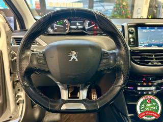 PEUGEOT 2008 usata, con Vetri oscurati