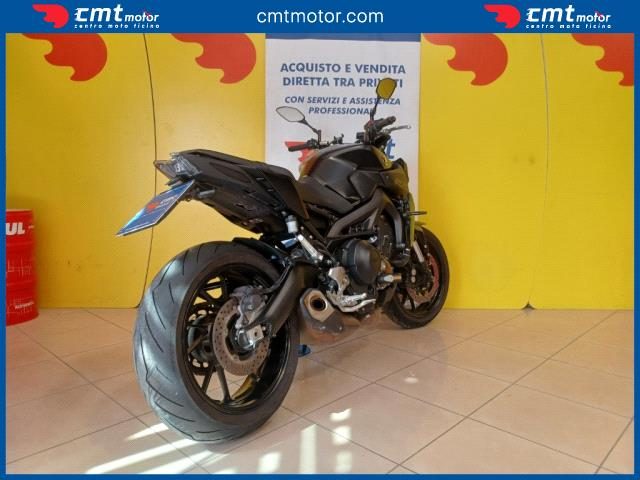 YAMAHA MT-09 usata 3
