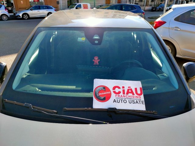 PEUGEOT 208 usata, con Volante multifunzione