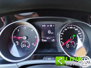 VOLKSWAGEN Touran usata, con Cerchi in lega