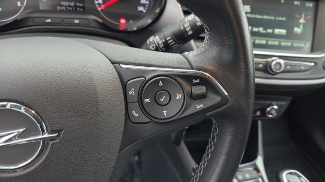 OPEL Crossland X usata, con Luci diurne LED